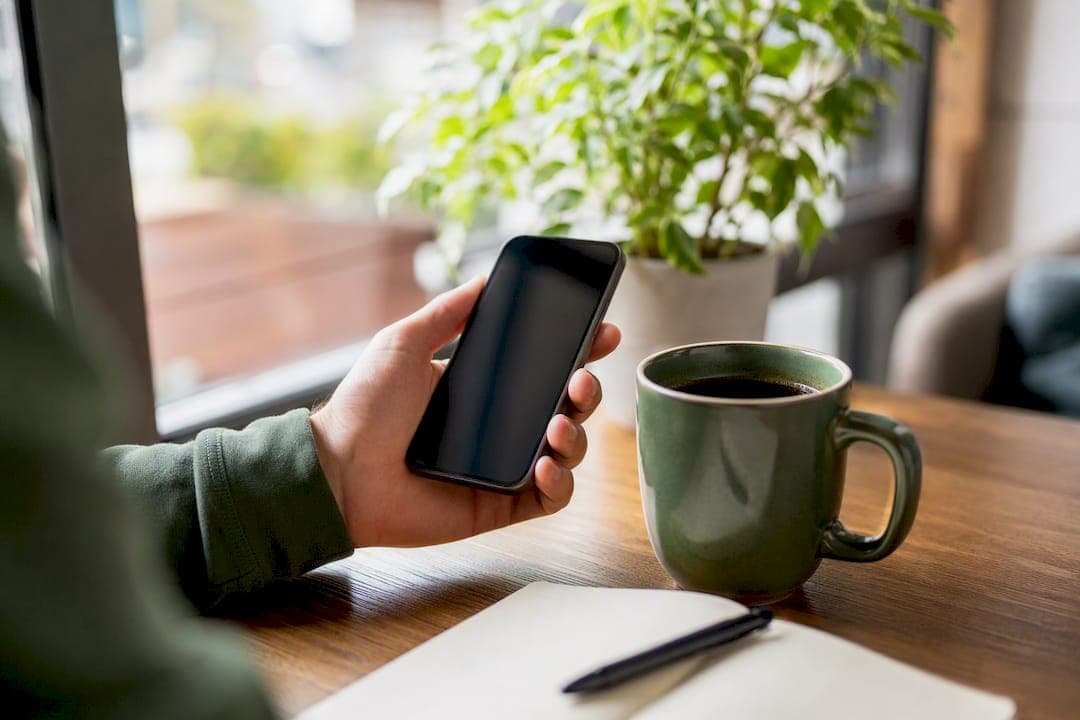 Can You Hide a Google Review Response? What Owners Can Control